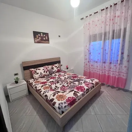公寓 Kristina Apartament *