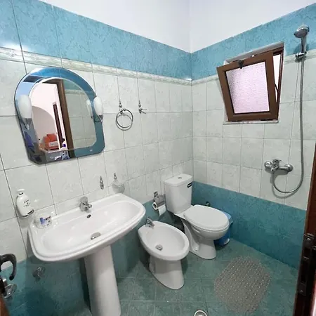 Kristina Apartament 公寓 Sarandë